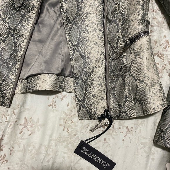 Faux leather jacket - Picture 5 of 5